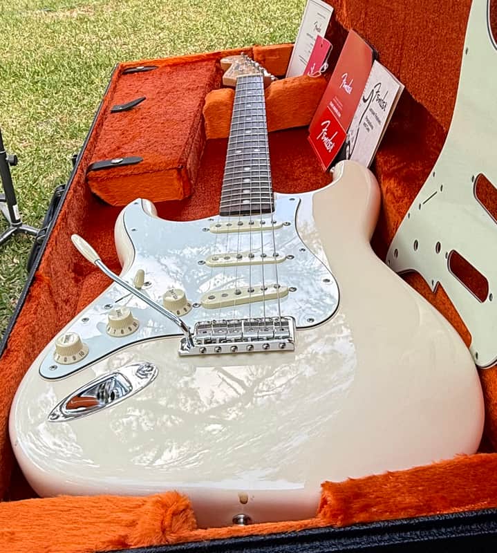 Left Handed 2018 Fender American Original '60s Stratocaster