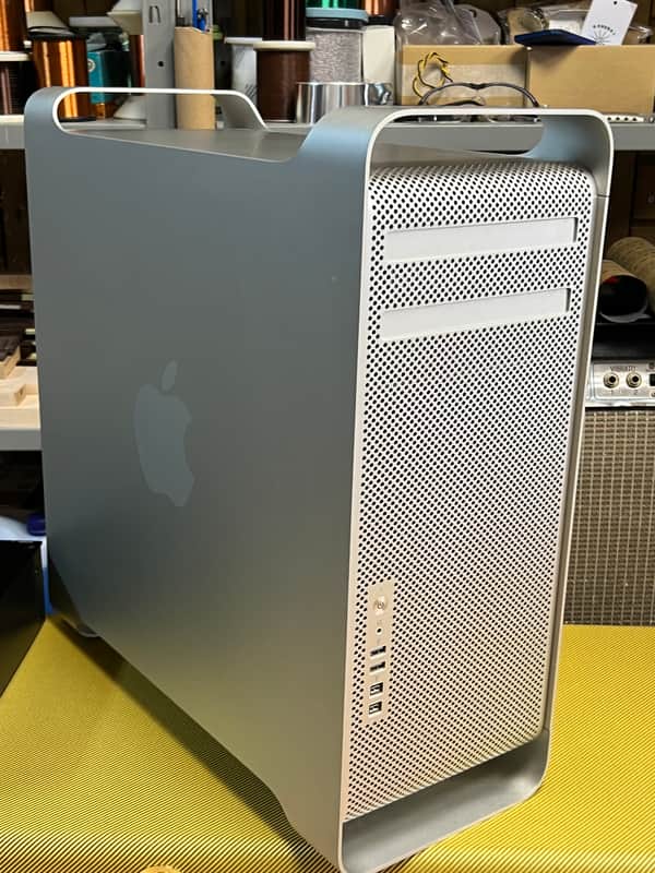 Apple Mac Pro server 5.1 2012 para estudio de grabación . + Tc electronic power core image 1