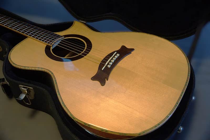 Hewett Brazilian Rosewood Grand Concert Cutaway – Handwritten Spec Sheet, Documented Build, Excellent Condition image 1