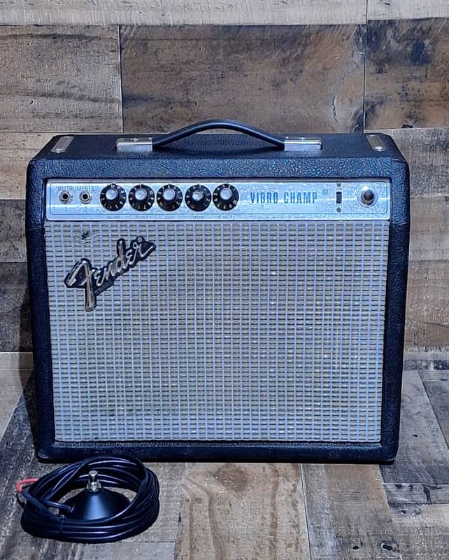 Fender Vibro Champ 6-Watt 1x8" Guitar Combo
