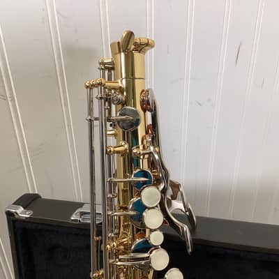 Yamaha YAS-26 Standard Alto Saxophone image 2