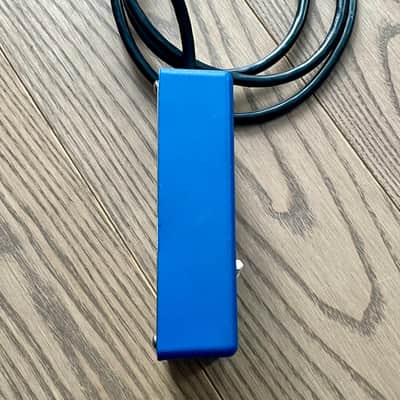 MXR MX-108 Ten Band Graphic Equalizer 1976 - 1984 - Blue image 5