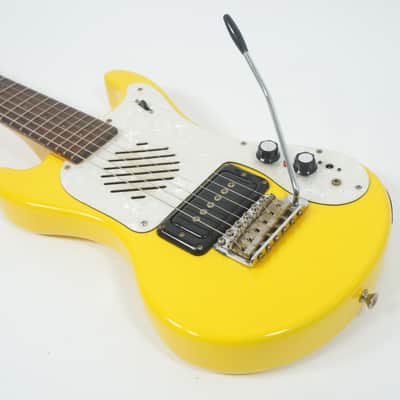 [SALE Ends June 25] MarineRider MR-1 Yellow Mosrite Ventures Copy Built-in Amp travel guitar Made in JAPAN image 7