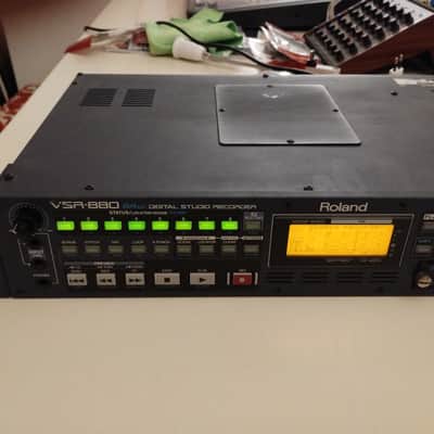 Roland VSR-880 Rackmount Digital Studio Recorder 1999 - 2001 - Blue image 11