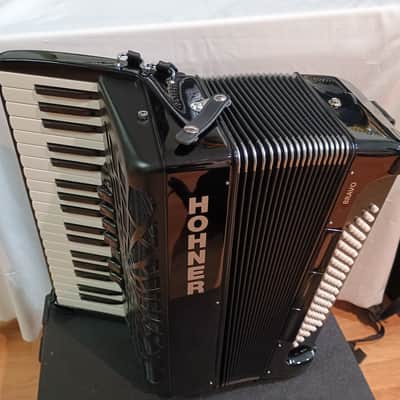Hohner Bravo III 80 Accordion 2010s - Black image 4