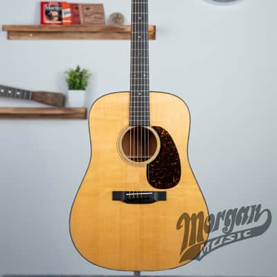 Martin D-18 - Natural image 2