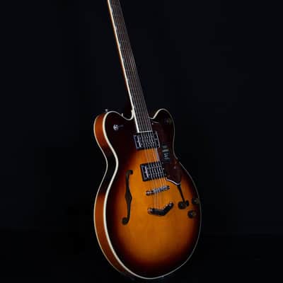 Gretsch G2622 Streamliner Center Block Double-Cut with V-Stoptail, Laurel FB, Forge Glow image 8
