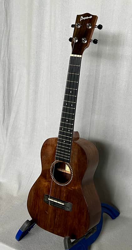 Pono Deluxe tenor 2010-2015 - Gloss image 1