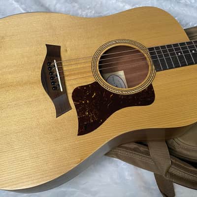 NEW! Taylor Academy 10e Acoustic-Electric Guitar - Natural - 4.1lbs - Authorized Dealer - G06265 image 4