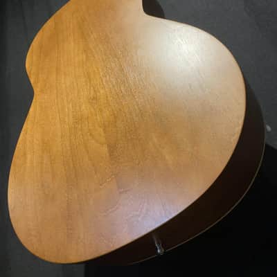 PRE-OWNED Art & Lutherie - Folk Cedar Antique Burst image 9