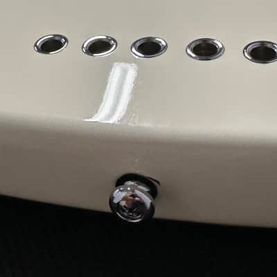 Sire Marcus Miller P7 (2021) - Antique White #60399 with Hard Case image 16