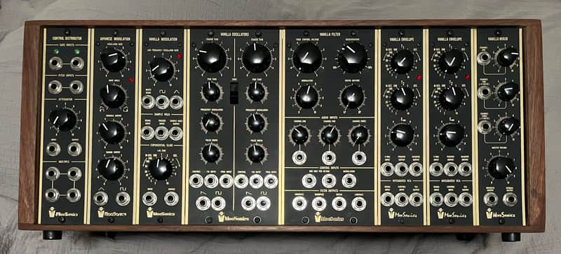 Musonics- STG Soundlabs Vanilla System Modular System 2023 - Black and Gold image 1