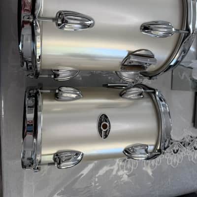 Slingerland Magnum 1979 Silver Mist Power toms 6x10, 8x10 w/Stand XLNT Cond! image 5