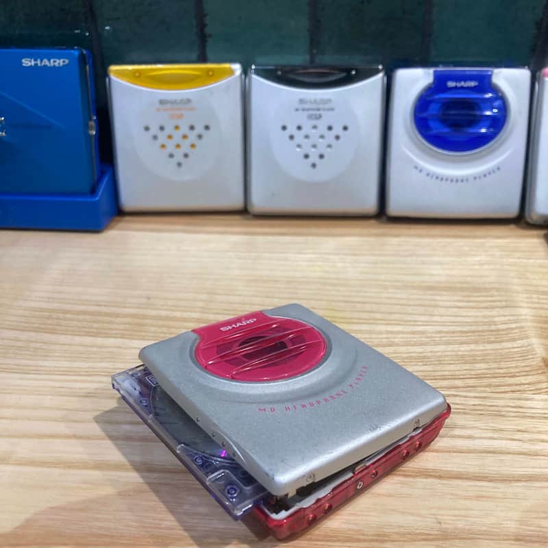 Sharp ST50-P Minidisc player / new battery image 1