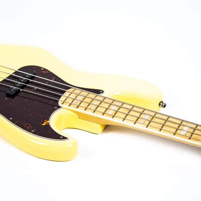 Fender '74 Reissue Jazz Bass Owned by Matt Freeman Of Rancid image 10
