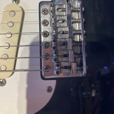 Squier by Fender Stratocaster MIK 1989 - Black image 9