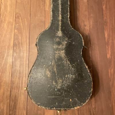 1969 Martin D-35 with its original case + Cites documents image 8