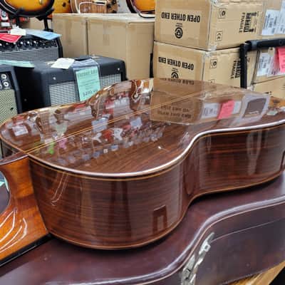Vicente Sanchis Model 39 Classical Guitar With Case 1981 Cedar image 18