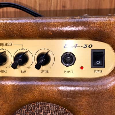 Acoustic & Piezo Instrument Amplifier 4 Speakers! Spring Reverb! Made in Korea! 30 Watts! image 7