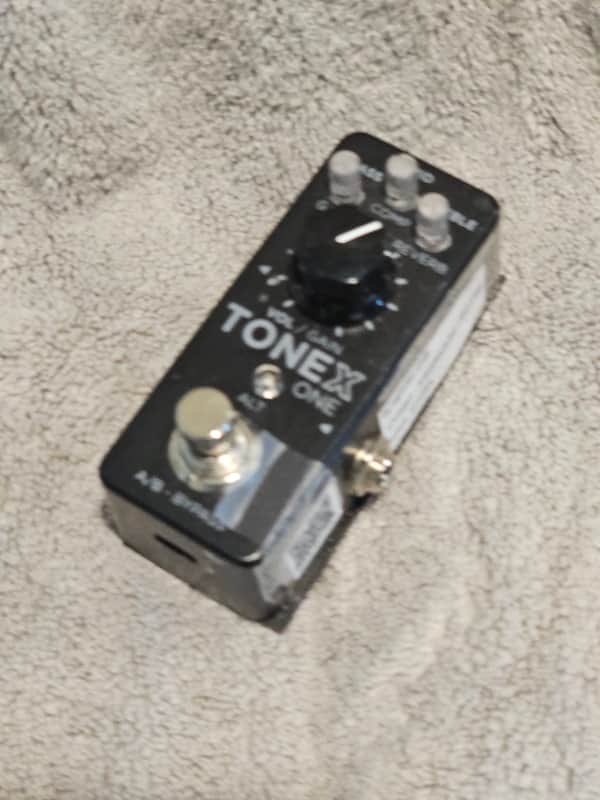 IK Multimedia ToneX One