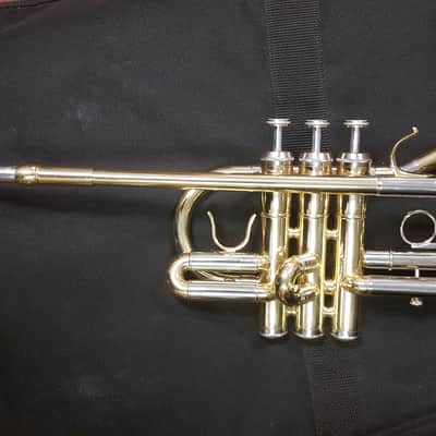 Berkeley 3 in 1 Jazz Bent Trumpet in C ( w/2nd Herald Bell) image 4