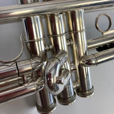 Getzen 700 Eterna Bb Trumpet – Silver Plated – Intermediate Model – w/ Case – Excellent Condition SM#1359 image 5