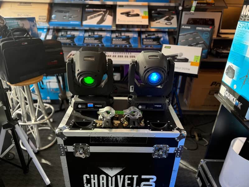CHAUVET INTIMSPOT375Z-IRC SET (THE PAIR WITH CASE) - 4 SETS AVAILABLE - (Pre owned - excellent condition - 3 months warranty) image 1