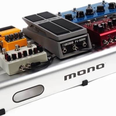 MONO Medium Pedalboard, 24" x 14.5" w/ Pro Accessory Case 2.0, Silver image 5