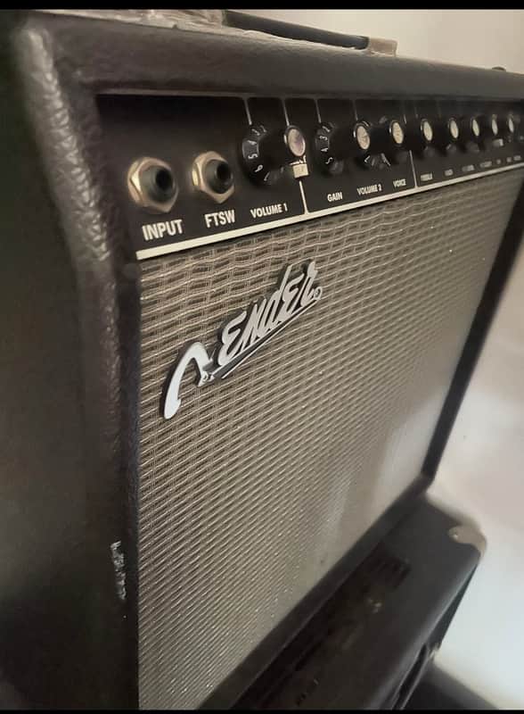 Fender Champion 40 2-Channel 40-Watt 1x12" Guitar Practice Amp 2013 - 2024 - Black image 1