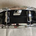 Ludwig LM404 Acrolite 5x14" 8-Lug Aluminum Snare Drum with Black/White Badge 1994 - 2012 - Black Galaxy