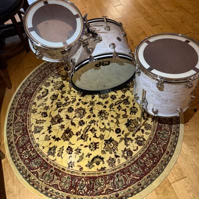 DW Collector's Maple Mahogany Drum Set image 3