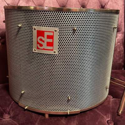 sE Electronics Reflexion Filter Pro 2010s - Silver / Black image 1