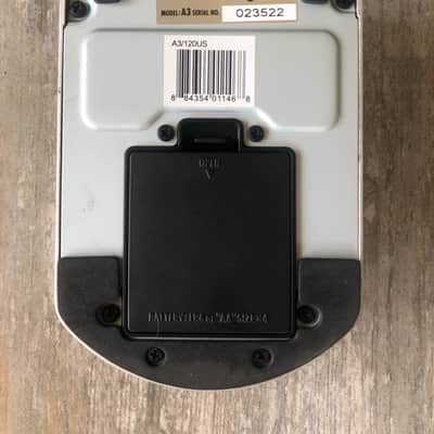 Zoom A3 Acoustic Creator Pedal - Silver image 6