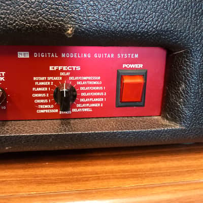 Line 6 Flextone HD 300-Watt Stereo Digital Modeling Guitar Amp Head 1998 - 2000 - Black / Red image 4