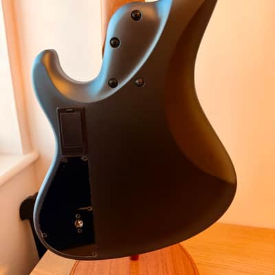 Ibanez MDM1005 2026 - Midnight Arctic Ocean Matte image 5