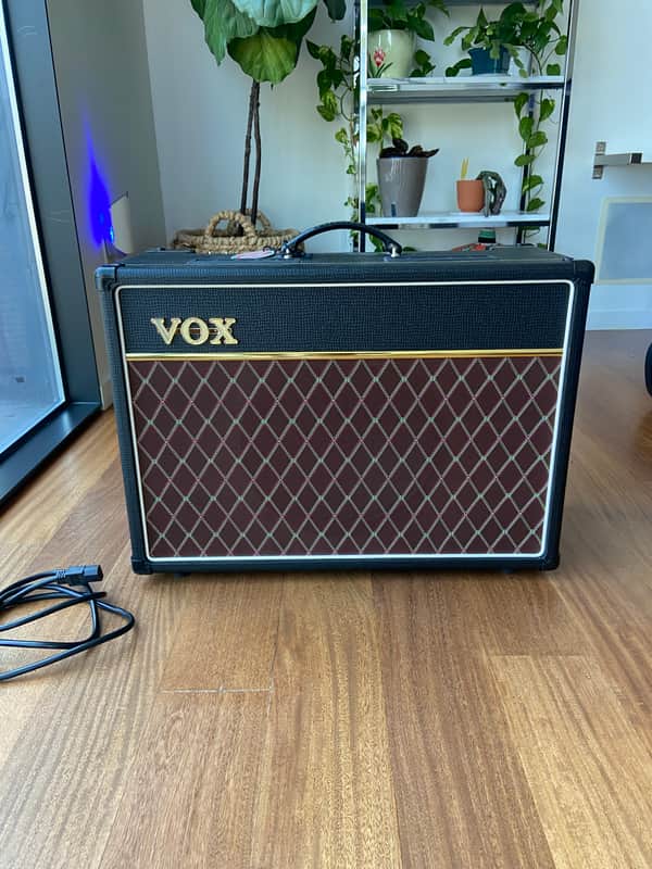 Vox AC15C1 Custom 2-Channel 15-Watt Amp image 1