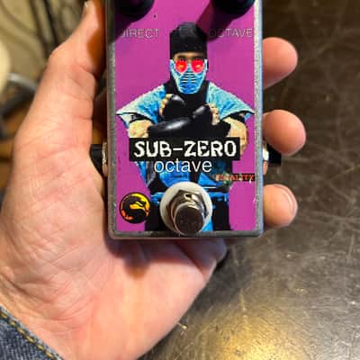 CELEBRITY PEDALS Sub-Zero Octave Pedal image 1