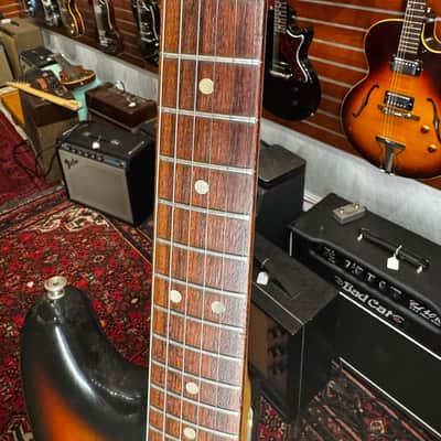 Fender Mustang Guitar with Rosewood Fretboard 1972 - 1978 - Sunburst image 7