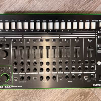 Roland AIRA TR-8 Rhythm Performer Drum Machine 2014 - Present - Black image 1