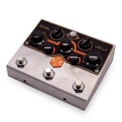 Beetronics Royal Jelly Fuzz / Overdrive Blender Pedal image 2