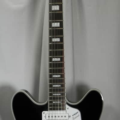 Vox Bobcat S66 Black Semi-Hollow Electric with case image 10