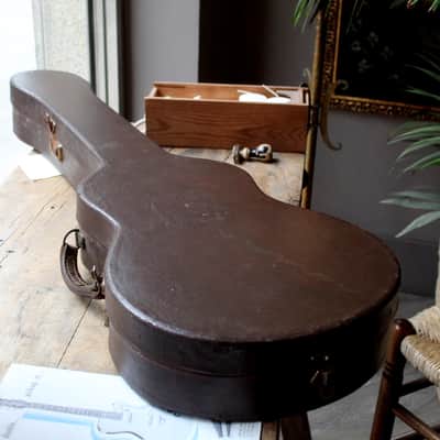 GIBSON "1952/53 Les Paul Standard Goldtop Refinished and Wraparound conversion, new pickuard and wraparound bridge"HARDCASE image 23