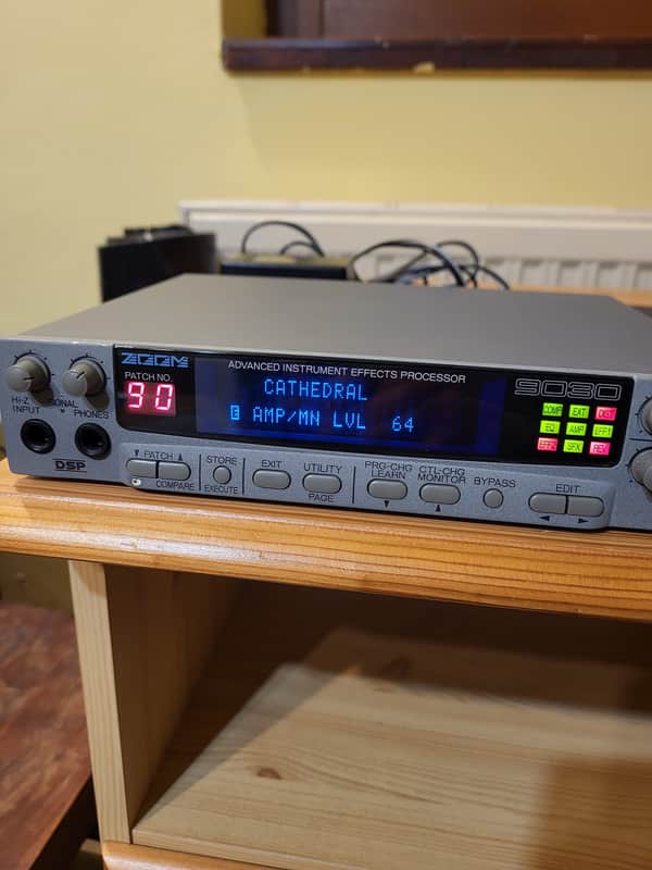 ZOOM 9030 Multi Effects Processor image 1