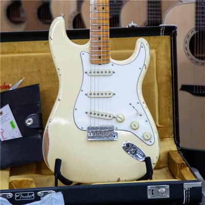 FENDER Custom Shop 68 Strat Aged Vintage White image 1