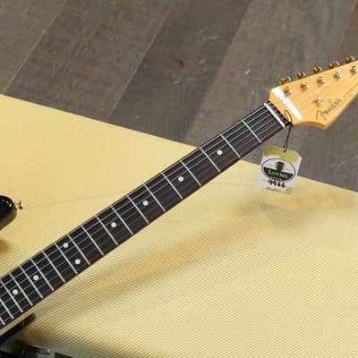 Minty! 2019 Fender Custom Shop SRV Signature Stratocaster Electric Guitar Sunburst NOS + COA OHSC image 9