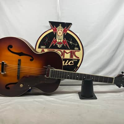 Gretsch G9555 New Yorker Archtop Hollow Body Electric Guitar image 1