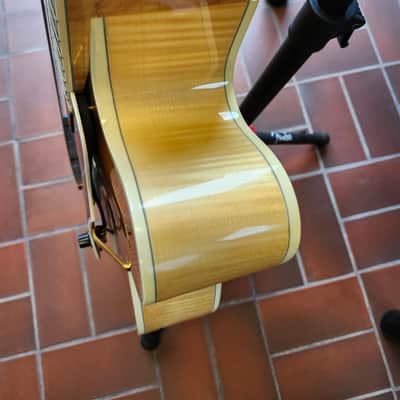 Vintage 1997 Guild Artist Award Archtop Electric Guitar - Blonde with Benedetto Pickup and Guild Hardshell Case image 11