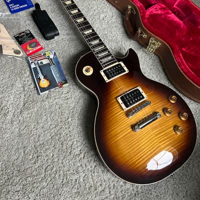 Gibson Slash Collection Les Paul Standard 2020 - November Burst with Hard Case and All Case Candy image 2