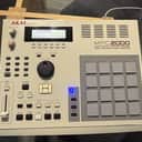 Akai MPC2000 MIDI Production Center 1997 - 2001 - Grey