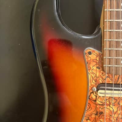 Fender "Dressed up" Stratocaster 2018 - Tobacco Sunburst image 6